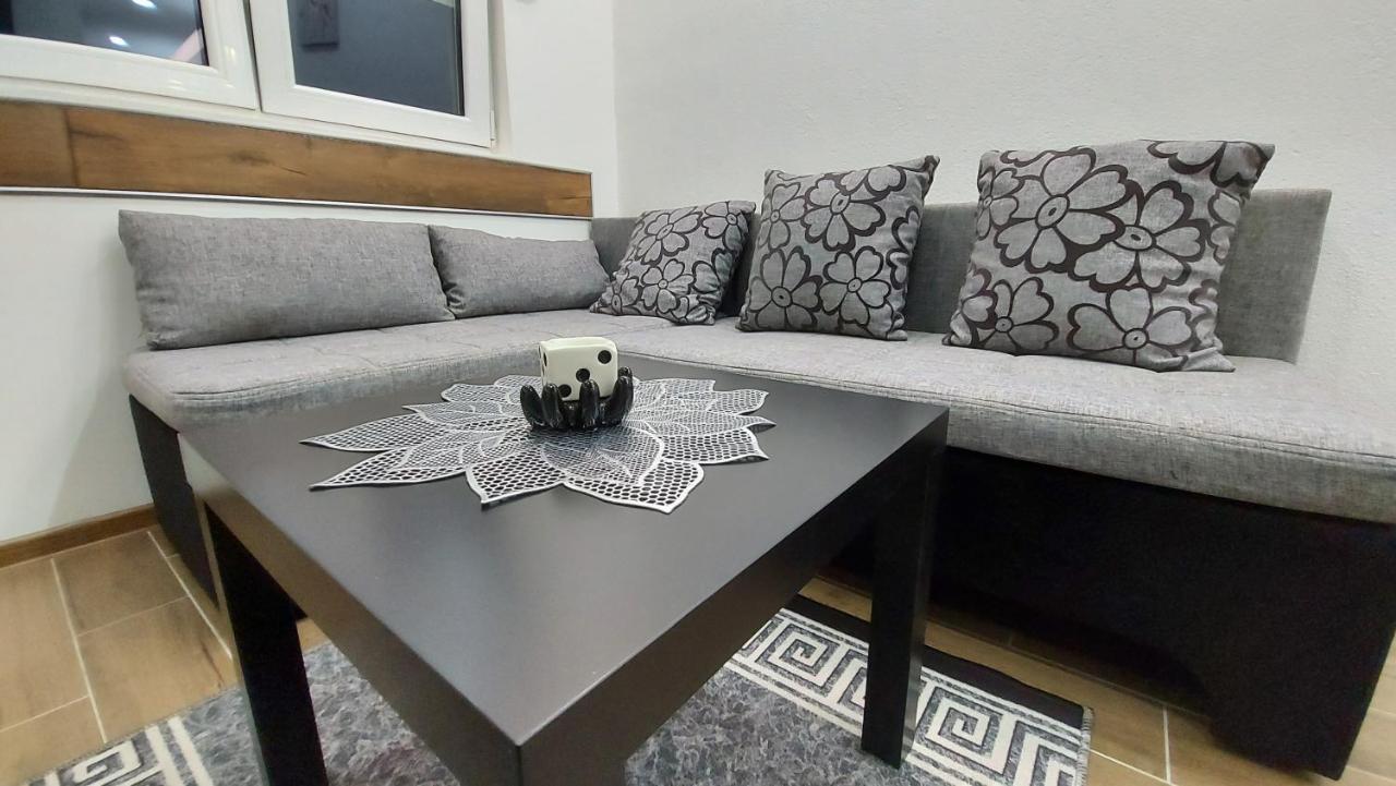 Apartmani Lukic Валево Екстер'єр фото